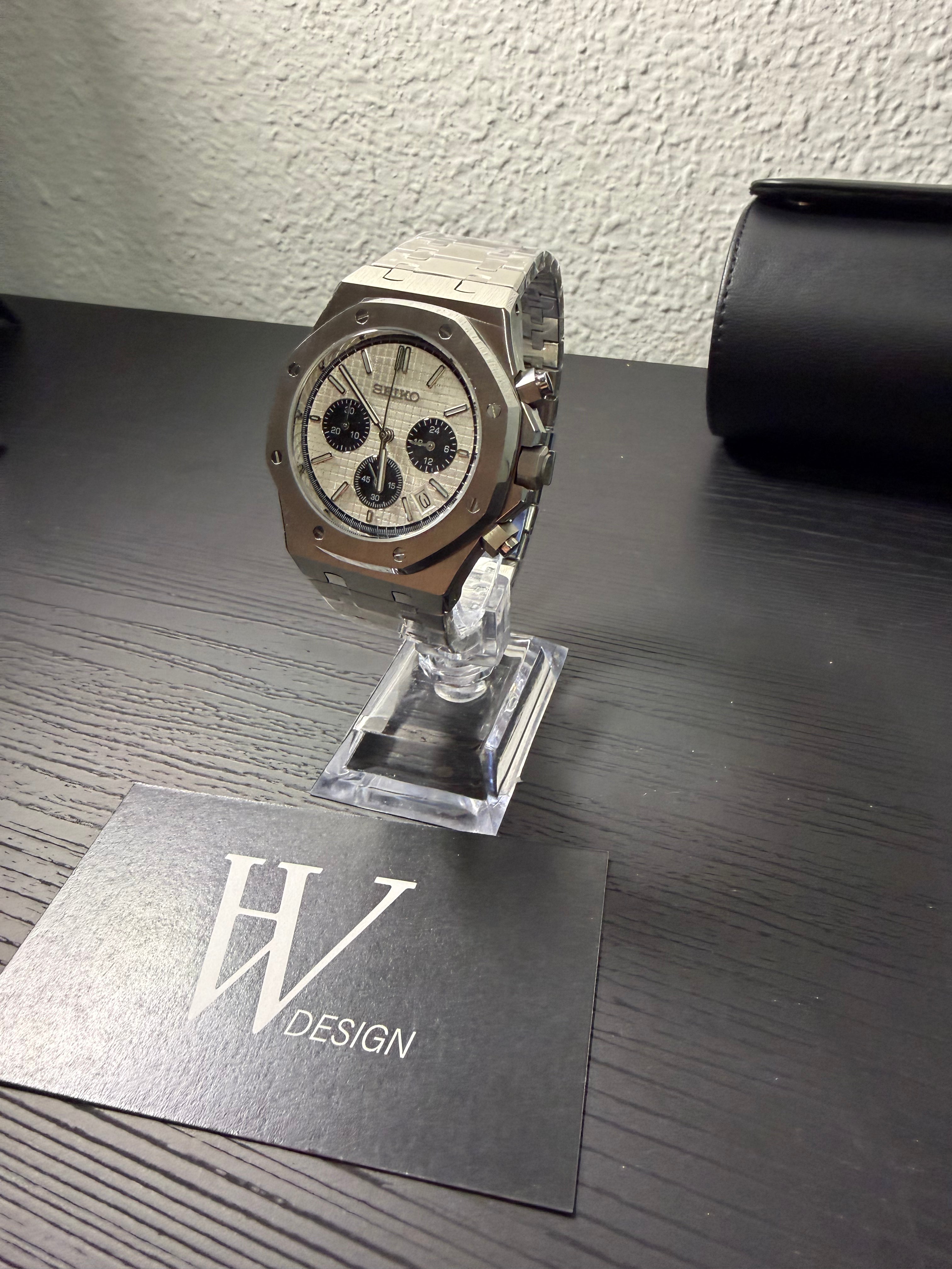 Royal Seikoak Chrono Panda | HW Design