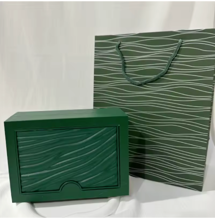 Caja verde R logotipo