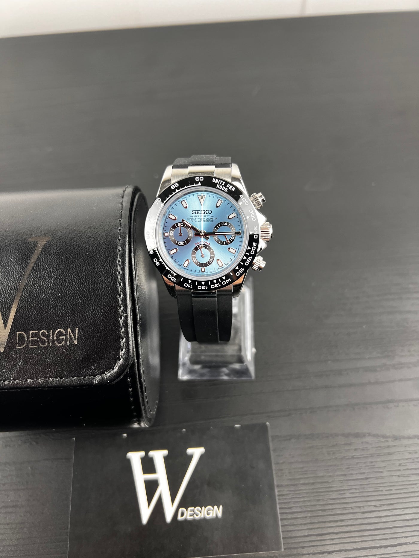 Seiktona Ice Blue Sport de HW Design, cronógrafo de 40 mm con esfera azul, caja de acero 316L y cristal de zafiro