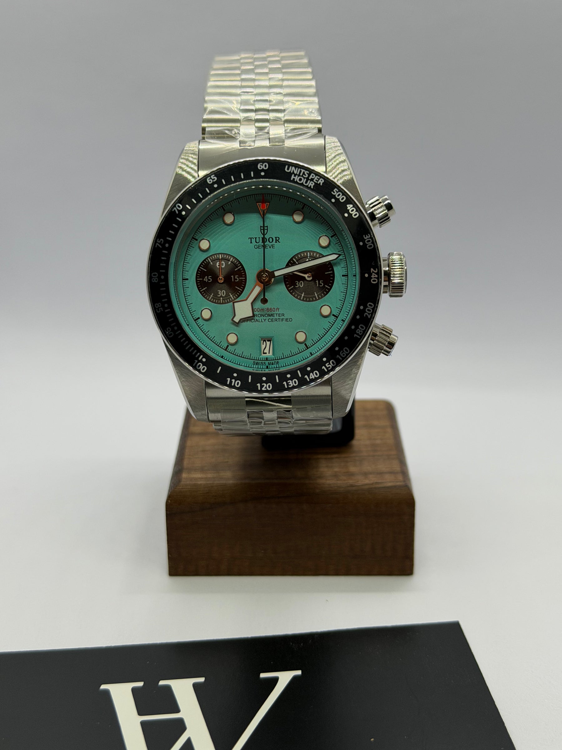 Detalle de la esfera azul Tiffany y las subesferas del Tudeiko Chrono de HW Design