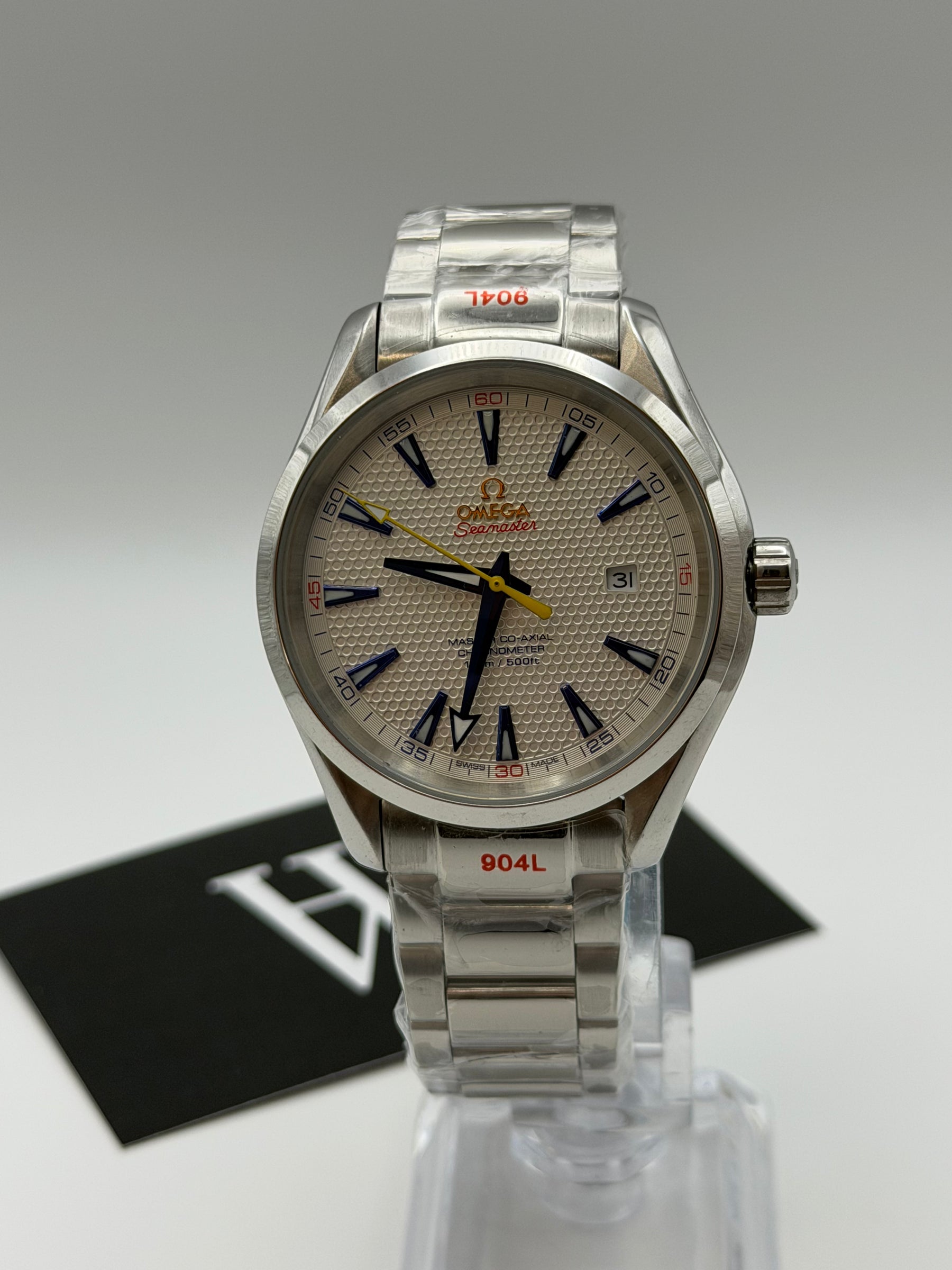 Seikomaster Aquaterra White de HW Design, reloj diver de 41 mm con esfera blanca, caja de acero 316L y cristal de zafiro