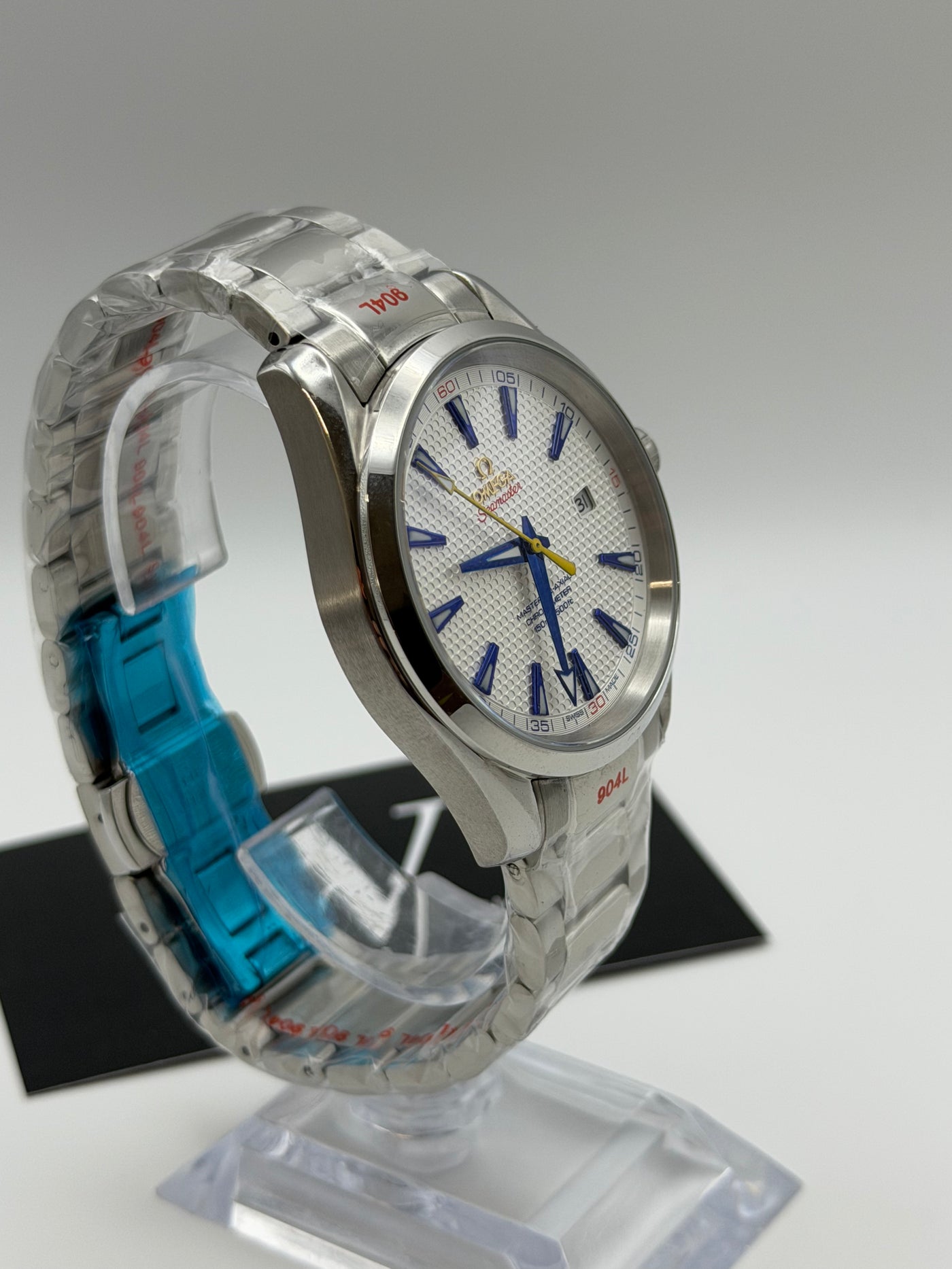 Seikomaster Aquaterra White de HW Design, reloj diver de 41 mm con esfera blanca, caja de acero 316L y cristal de zafiro