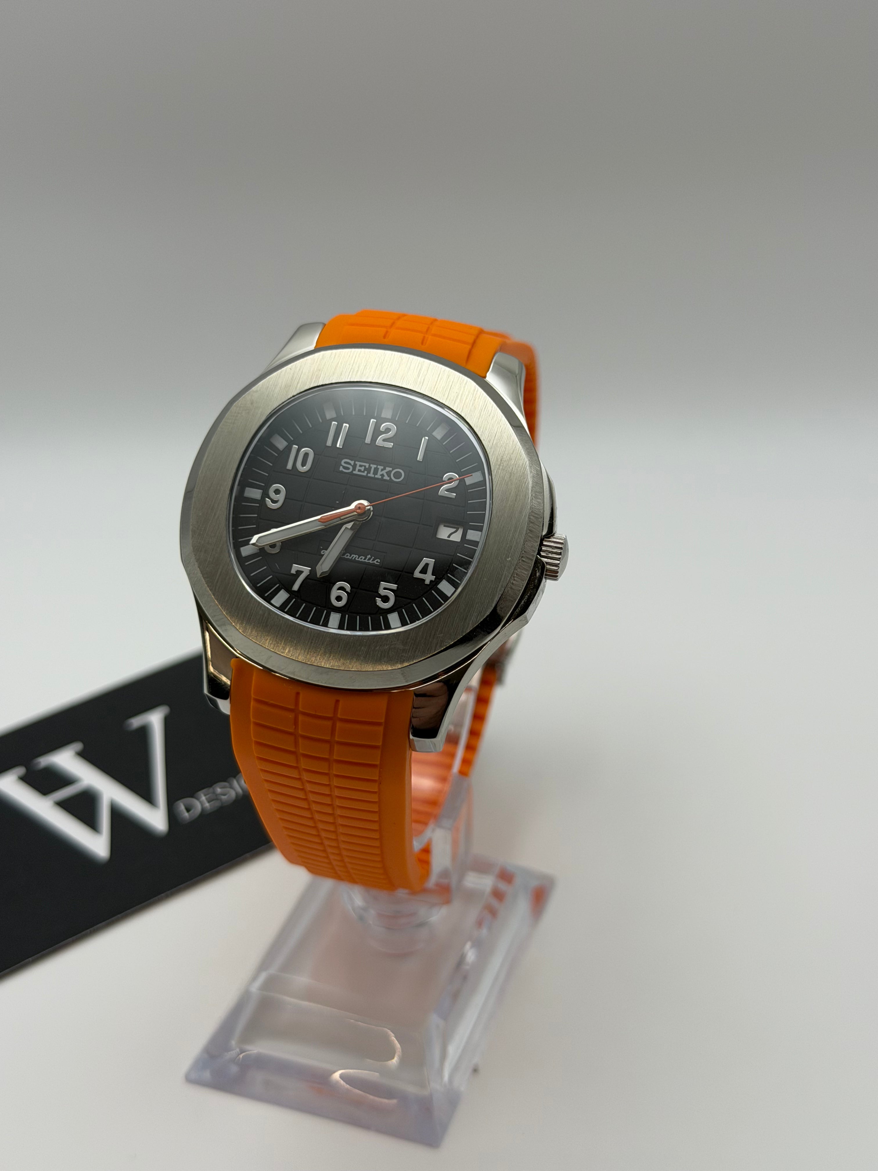 Seikonaut Orange | HW Design