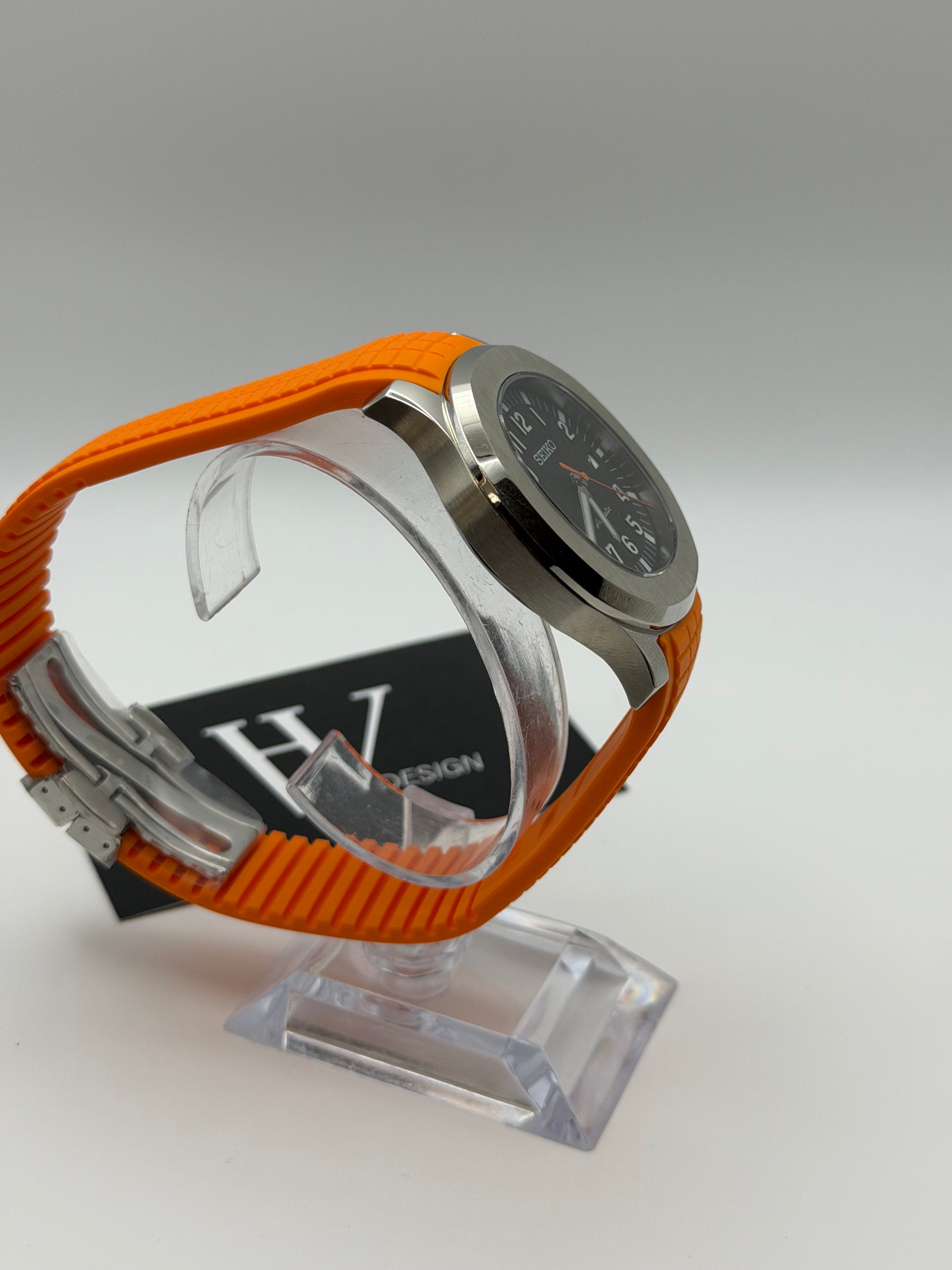 Seikonaut Orange | HW Design